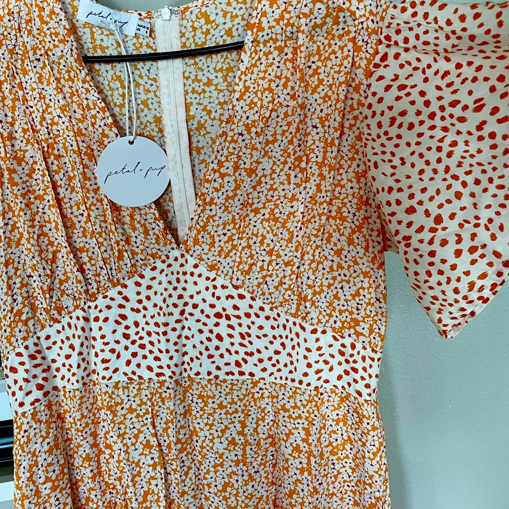 Pretty floral dress size 8